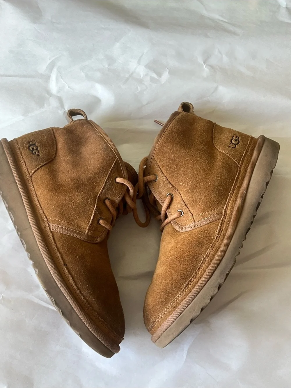 UGG Men’s Suede Chukka Boot - Chestnut Tan